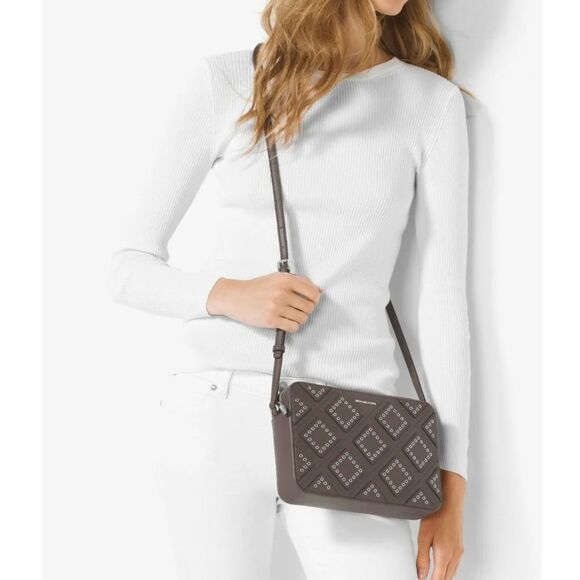 Michael Kors genuine Diamond Grommet Crossbody Leather Bag CINDER Neutral - Picture 4 of 12